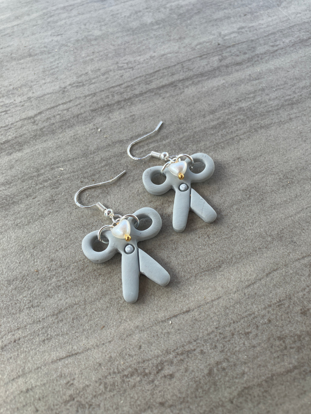 Simple Scissors